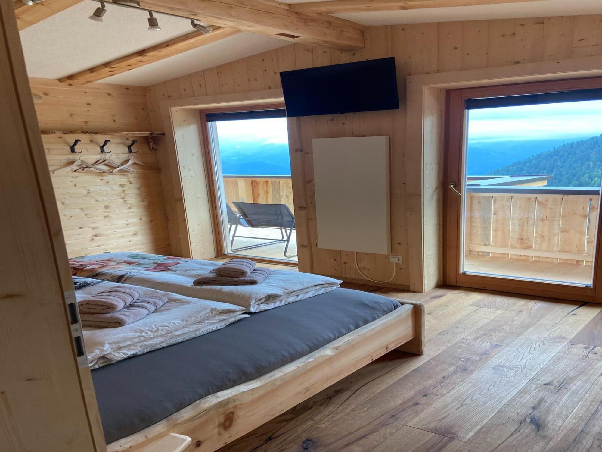 New Holiday Home On The Alm With Terrace And Balcony Zellberg Esterno foto