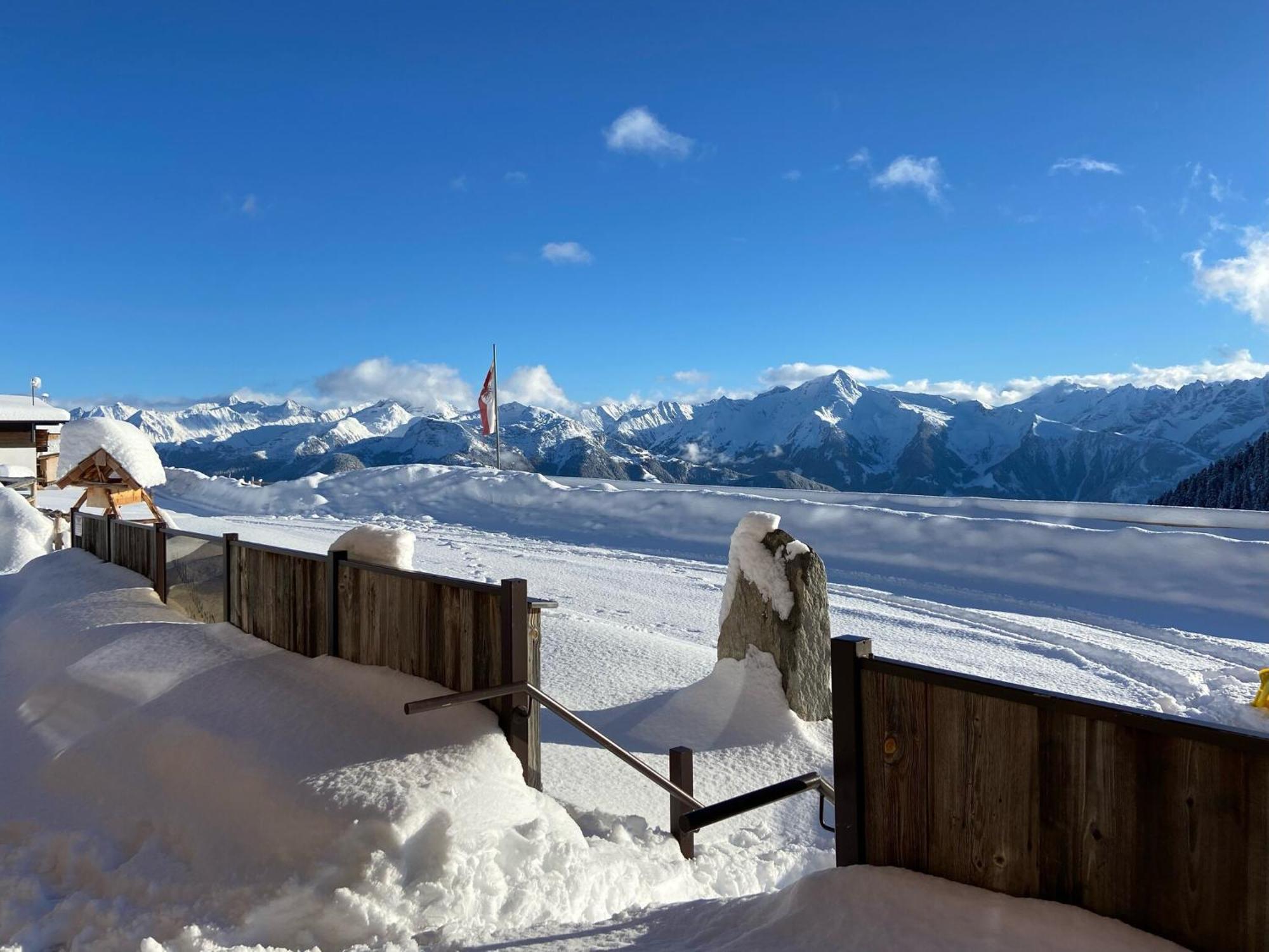 New Holiday Home On The Alm With Terrace And Balcony Zellberg Esterno foto